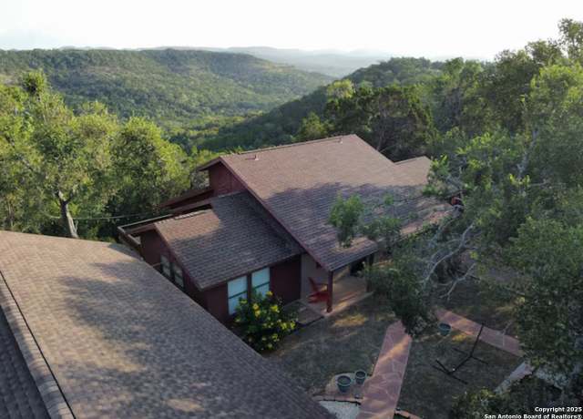 Property at 2491 Skyline, Canyon Lake, TX 78133, 2 beds, 2 baths