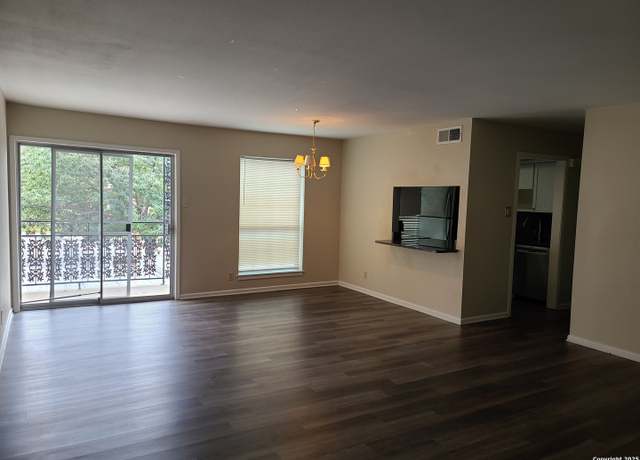 Property at 8401 N New Braunfels Ave Unit 229 A, San Antonio, TX 78209-1139, 2 beds, 2 baths