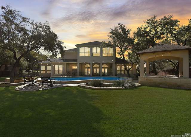 Property at 8803 Cherokee, Garden Ridge, TX 78266, 4 beds, 4.5 baths