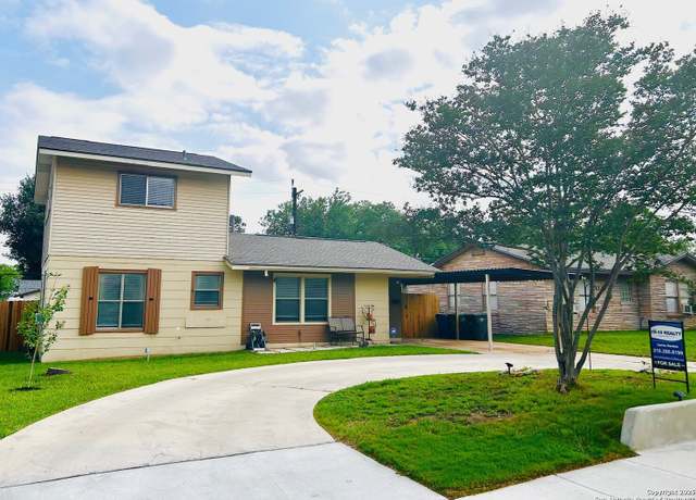 Property at 122 Hartford Ave, San Antonio, TX 78223, 3 beds, 1 bath