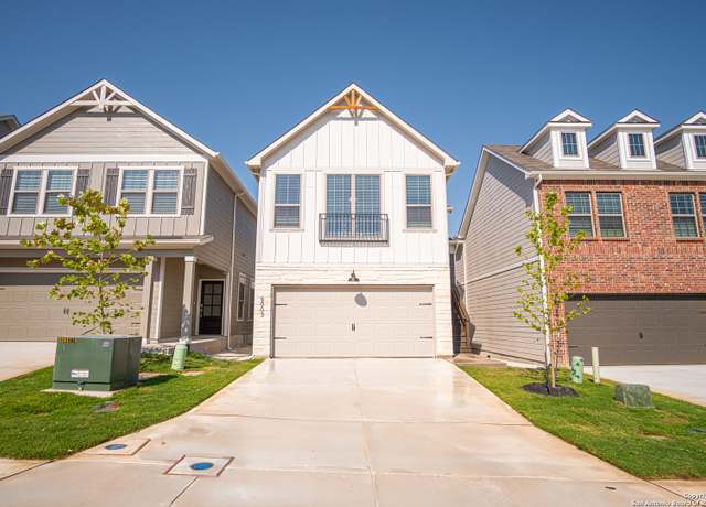 Property at 8903 Summerwood Bnd, San Antonio, TX 78254, 3 beds, 2.5 baths