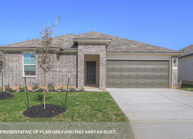 Property at 306 Bluetick Trl, Seguin, TX 78155, 3 beds, 2 baths
