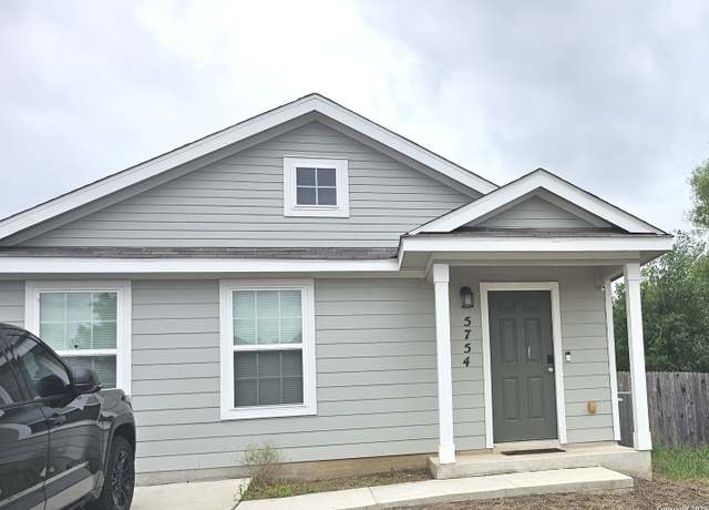 Property at 5754 Sunset Pt, San Antonio, TX 78242, 3 beds, 2 baths