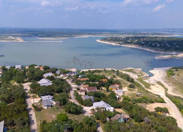 Property at 1799 W Lakeside Dr, Canyon Lake, TX 78133, 3 beds, 2 baths