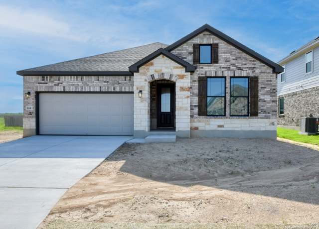 Property at 168 Heidi Hl, Castroville, TX 78253, 3 beds, 2 baths