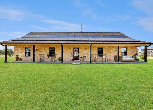 Property at 2295 Stuart Rd, Adkins, TX 78101, 4 beds, 3 baths