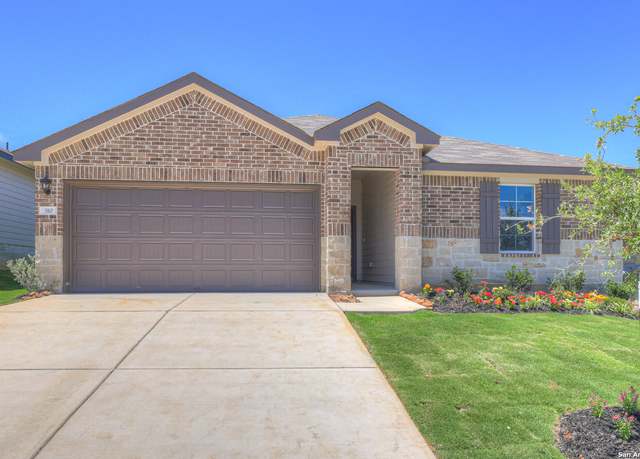 Property at 310 Bluetick Trl, Seguin, TX 78155, 3 beds, 2 baths