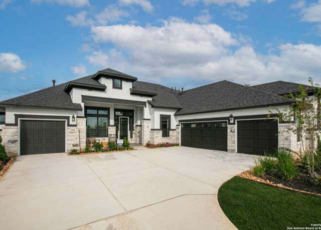 Property at 269 Poe Pkwy, Castroville, TX 78009, 5 beds, 5.5 baths