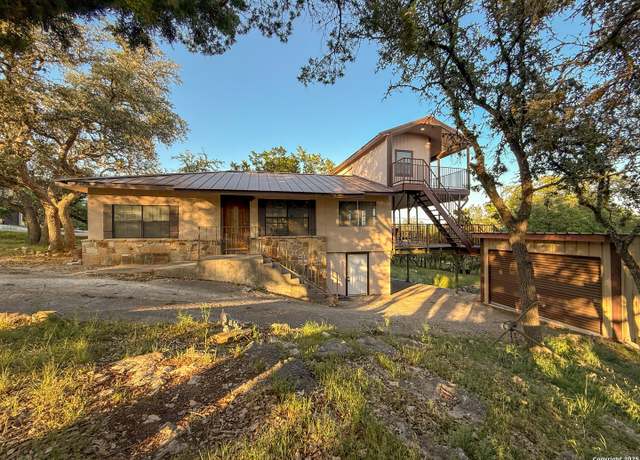 Property at 3084 Rustler, Canyon Lake, TX 78133, 1 bed, 2.5 baths