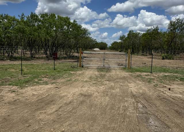 Property at 05 Windmill Ranchettes CR 329, Jourdanton, TX 78064