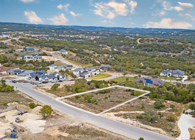 Property at 10727 Nina Rdg, San Antonio, TX 78023