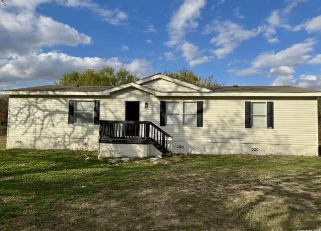 Property at 5111 Savannah Woods, Von Ormy, TX 78073-3019, 4 beds, 2 baths