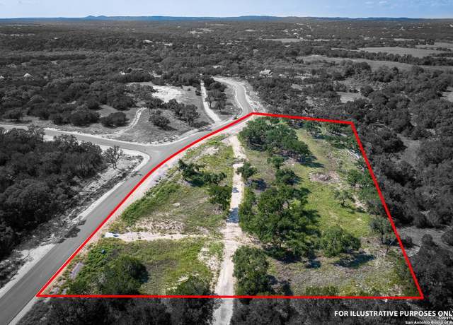 Property at 1914 Paradise Pkwy, Canyon Lake, TX 78133