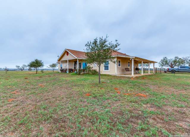 Property at 2217 County Road 412, Stockdale, TX 78160, 3 beds, 2 baths