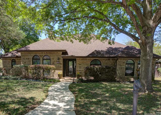 Property at 850 Northview, New Braunfels, TX 78130, 4 beds, 3 baths