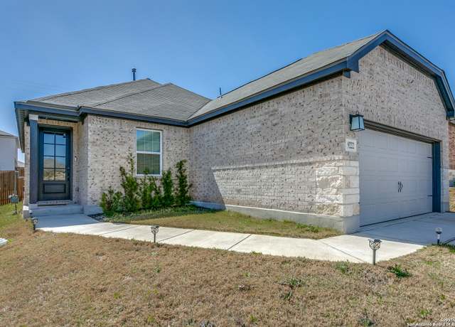 Property at 9222 Espadrille Run, Converse, TX 78109, 3 beds, 2 baths
