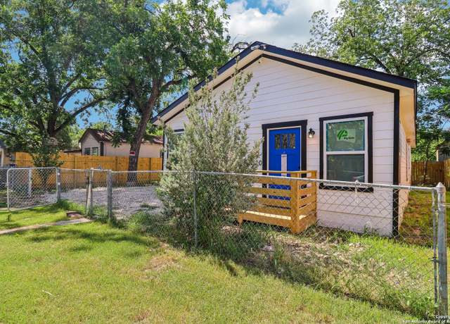 Property at 2120 San Fernando, San Antonio, TX 78207, 2 beds, 1.5 baths