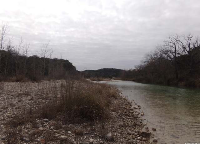 Property at 5 Pvt rd 2560, Uvalde, TX 78801