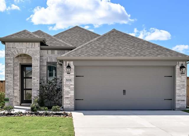 Property at 5006 Park Cpe, Schertz, TX 78124, 3 beds, 2 baths