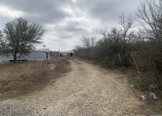 Property at 903 County Road 561, Castroville, TX 78009