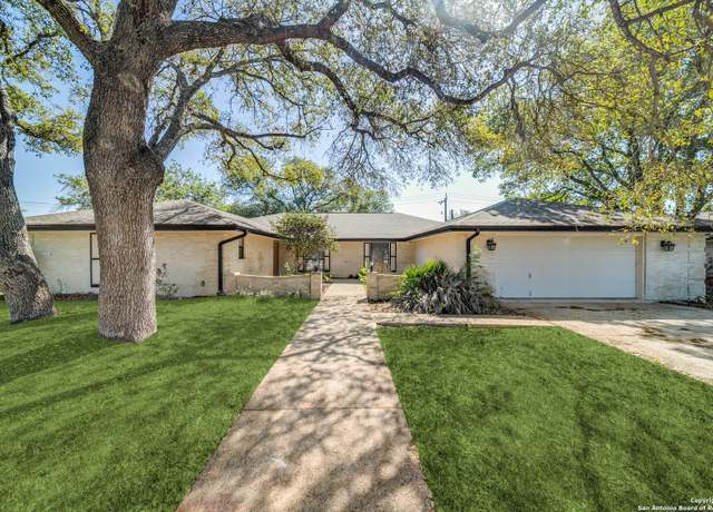 Property at 8702 Spanish Moss, Windcrest, TX 78239, 5 beds, 3.5 baths
