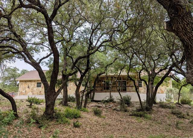 Property at 110 Foot Hill Dr, Canyon Lake, TX 78133, 3 beds, 2 baths