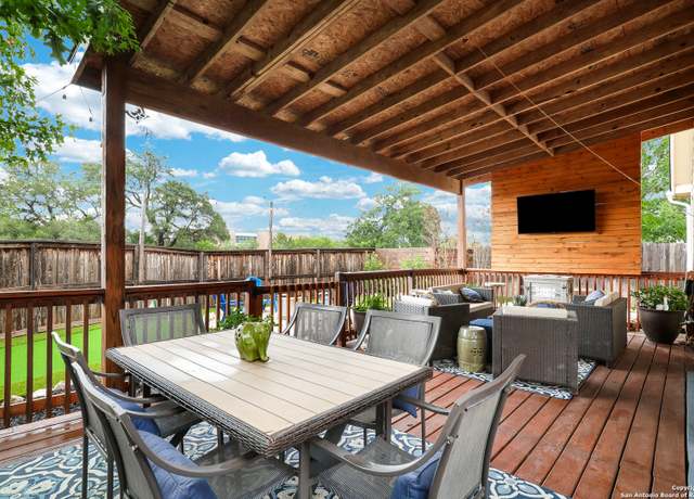 Property at 5719 Southern Knl, San Antonio, TX 78261, 4 beds, 3 baths