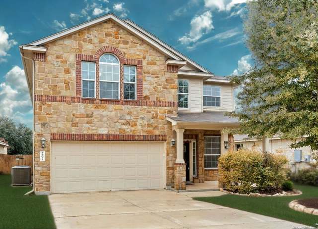 Property at 267 Oak Crk, New Braunfels, TX 78130, 4 beds, 2.5 baths