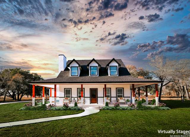 Property at 140 County Road 6871, Natalia, TX 78059, 4 beds, 2.5 baths