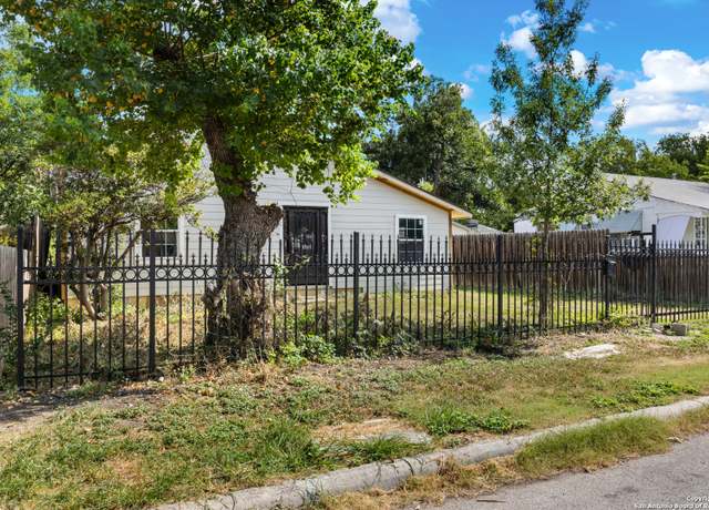 Property at 1635 Mariposa, San Antonio, TX 78201, 3 beds, 2 baths