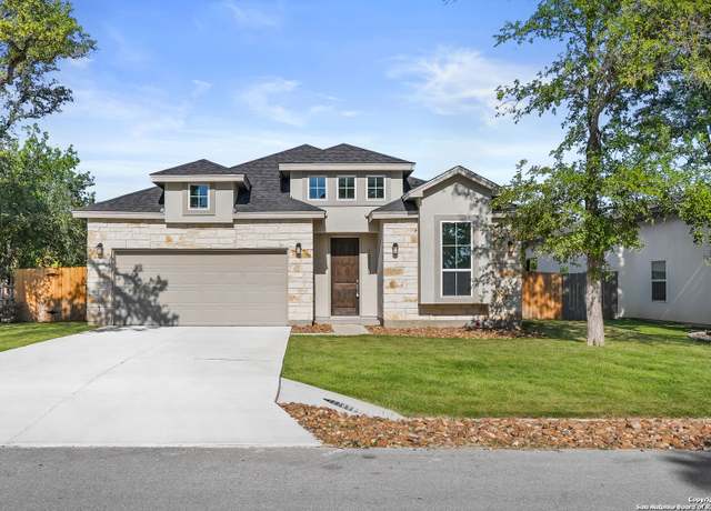 Property at 307 E Club Vw, Seguin, TX 78155, 3 beds, 2 baths