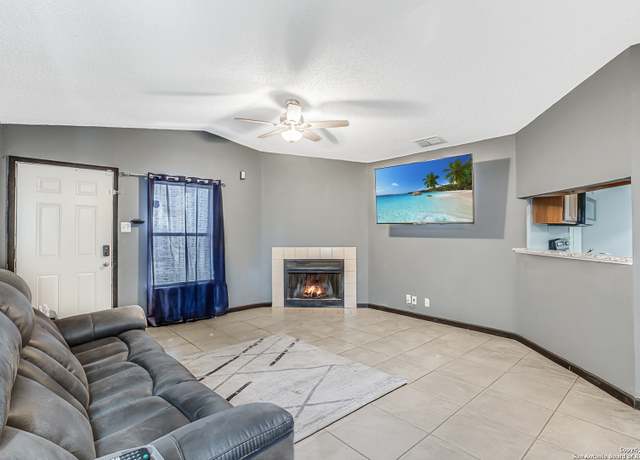 Property at 6222 Valley Knight, San Antonio, TX 78250-4869, 3 beds, 2 baths