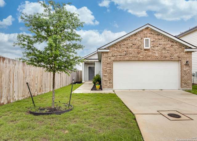 Property at 13510 Summer Lgt, St Hedwig, TX 78152, 3 beds, 2 baths