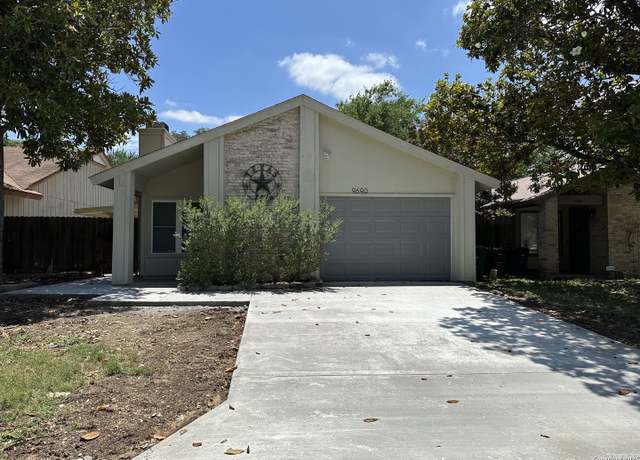 Property at 9690 South Bnd, San Antonio, TX 78250-2826, 2 beds, 2 baths