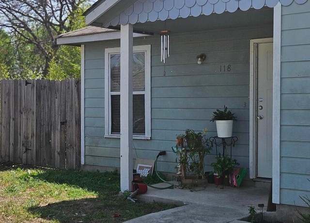 Property at 118 Guthrie St, San Antonio, TX 78237, 3 beds, 1 bath