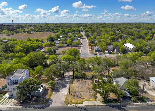 Property at 2326 Martin Luther King Dr, San Antonio, TX 78203-2424