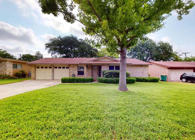 Property at 12632 Old Spanish Trl, Live Oak, TX 78233, 3 beds, 2 baths