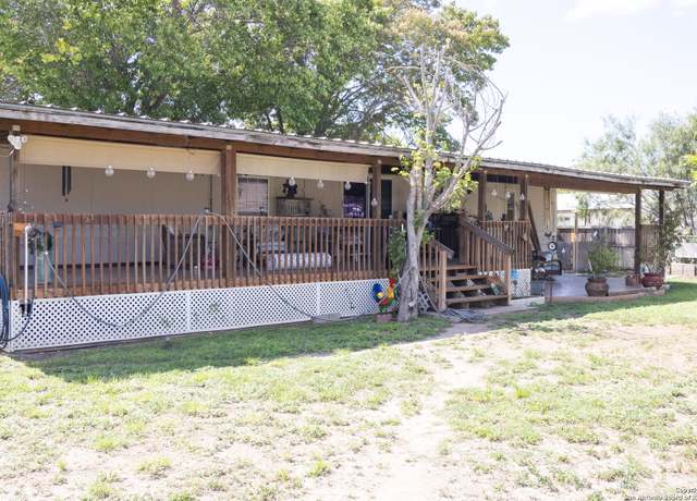 Property at 144 Shafter, Brackettville, TX 78832, 3 beds, 2 baths