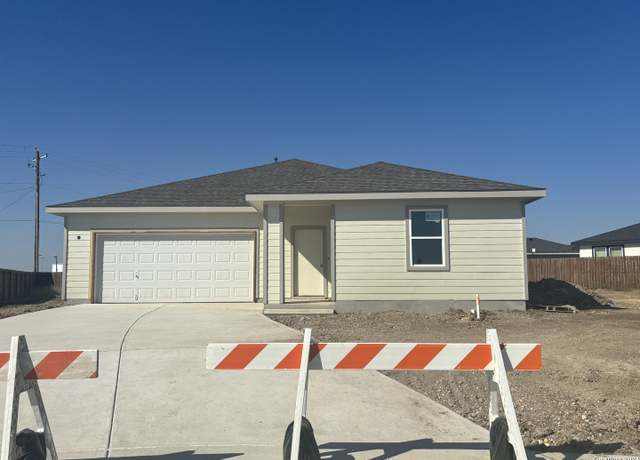 Property at 105 Troubadour Ln, Poteet, TX 78065, 3 beds, 2 baths