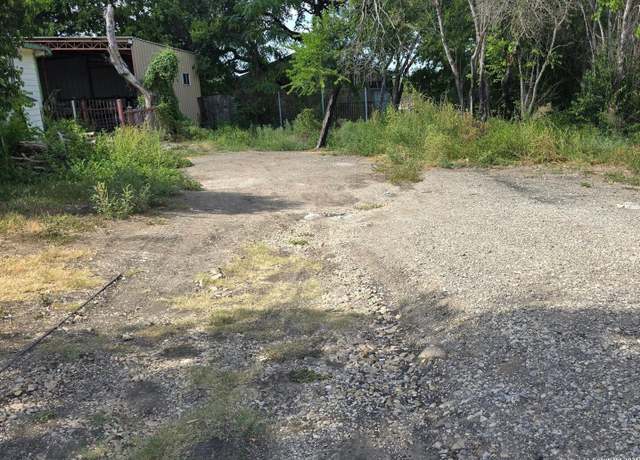 Property at 611 f, San Antonio, TX 78220