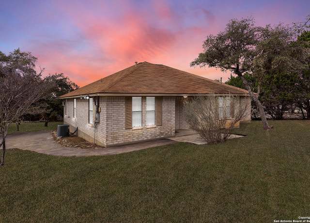 Property at 114 Deer Oaks, Lakehills, TX 78063, 3 beds, 2 baths