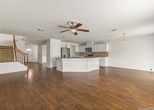 Property at 1460 Astor Crk, New Braunfels, TX 78130, 4 beds, 2.5 baths