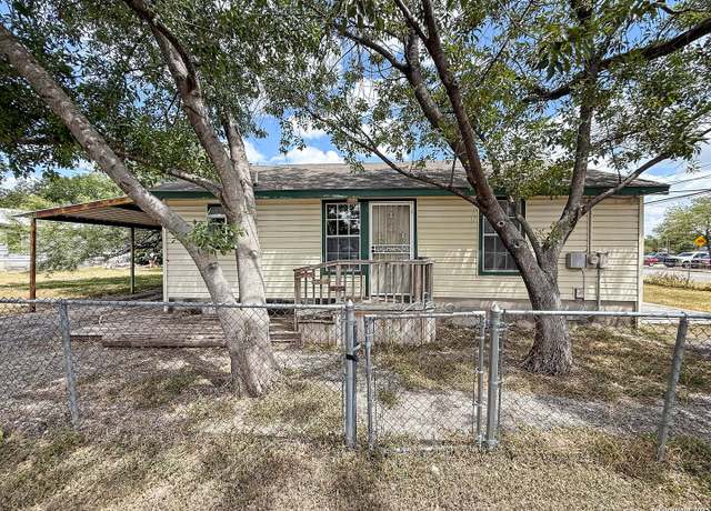 Property at 605 SW 19th St, San Antonio, TX 78207, 2 beds, 1 bath