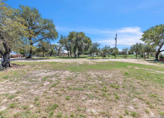 Property at 23011 White Hickory, Elmendorf, TX 78112