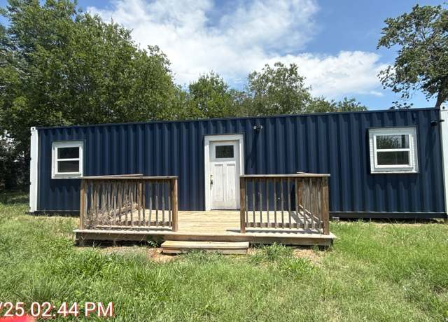 Property at 312 5th, Sutherland Springs, TX 78161, 2 beds, 1 bath