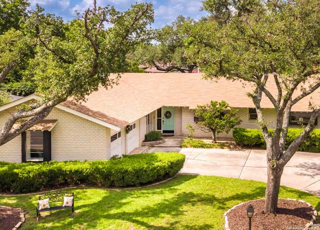 Property at 505 Winfield Blvd, Windcrest, TX 78239, 4 beds, 2.5 baths