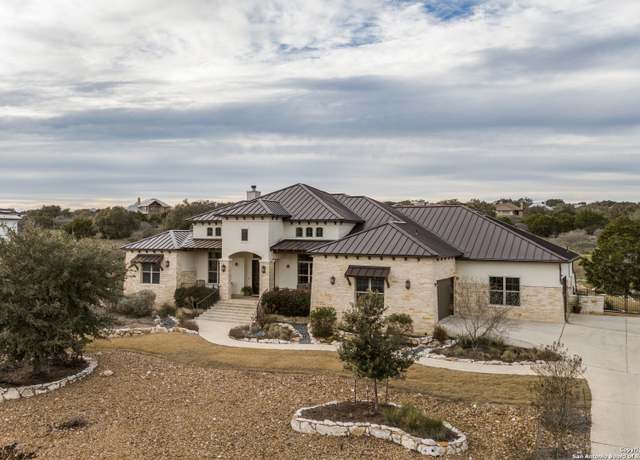Property at 1373 Bordeaux Ln, New Braunfels, TX 78132-2681, 4 beds, 3.5 baths