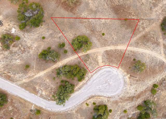 Property at 137 W Eli Chandler, Blanco, TX 78606