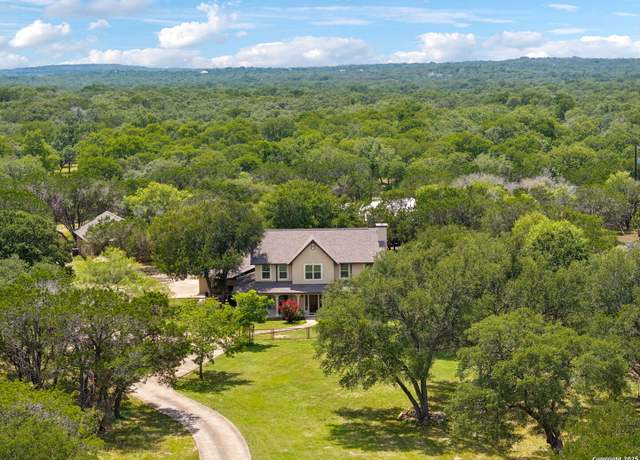 Property at 450 Georg Oaks, Bulverde, TX 78163, 5 beds, 4.5 baths