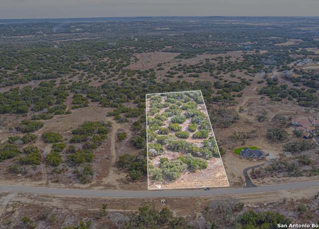 Property at 977 Earle Oak Ave, Bulverde, TX 78163